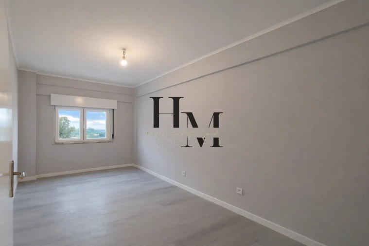 Apartamento T2 para Venda em Benfica Foto 10