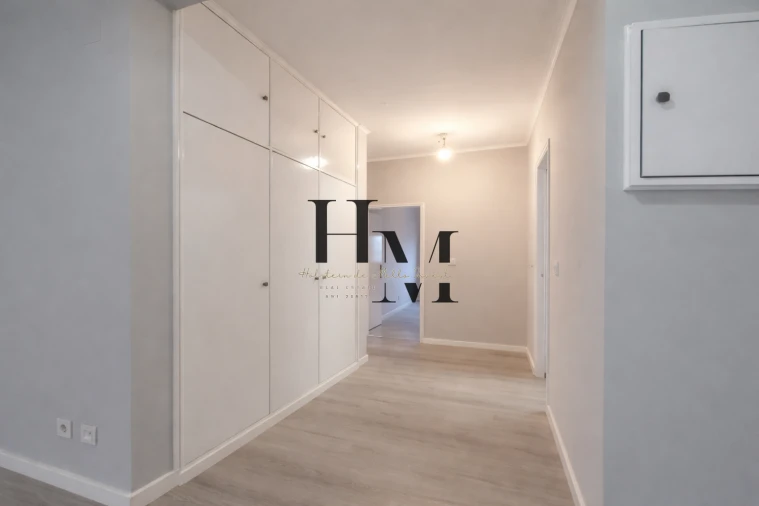 Apartamento T2 para Venda em Benfica Foto 4