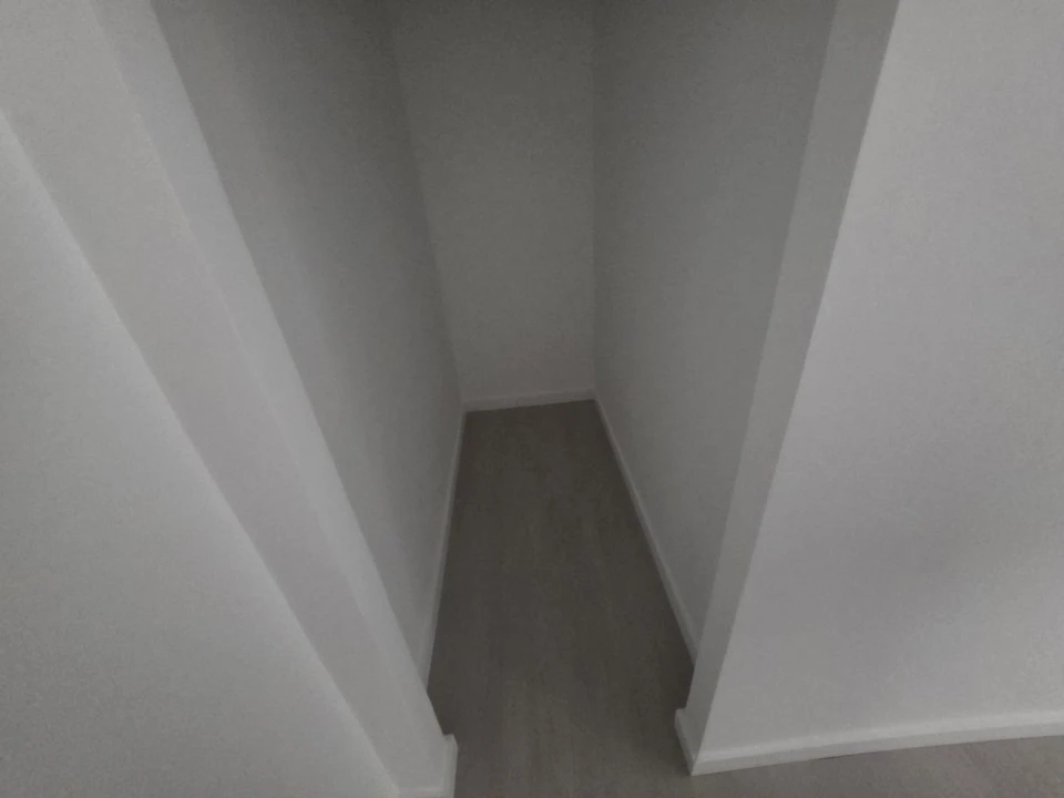 Apartamento T1 para Venda em Águas Livres Foto 7