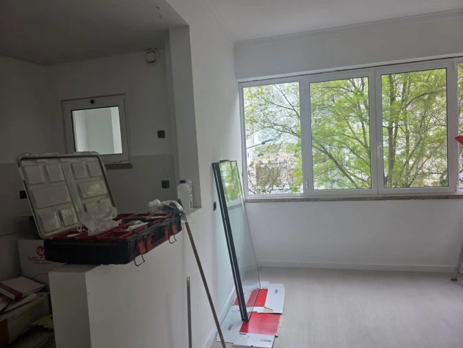 Apartamento T1 para Venda em Águas Livres Foto 6