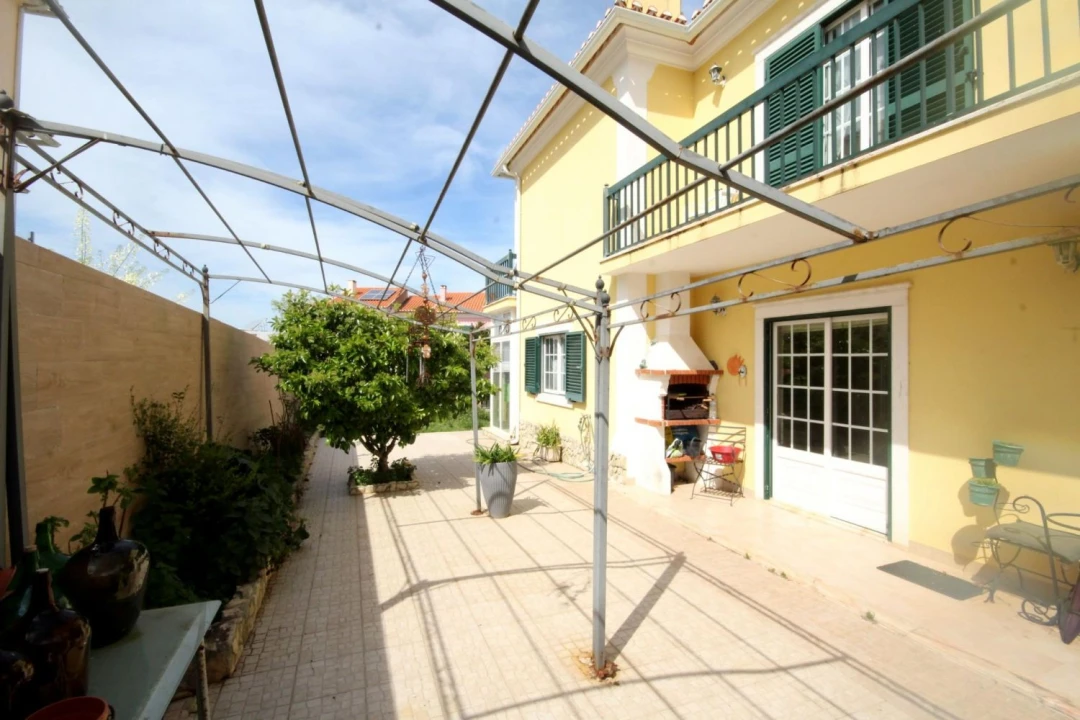 Moradia T4 para Venda em Ericeira Foto 17