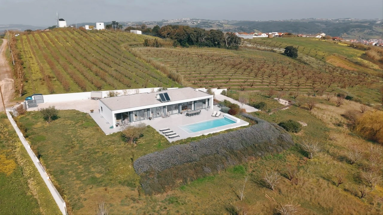 Moradia T3 para Venda em Roliça Foto 27