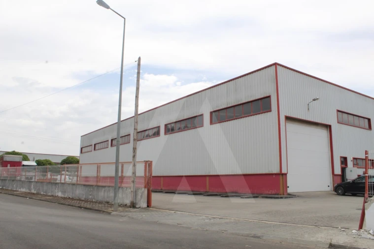 Armazém para Arrendamento em Albergaria-A-Velha e Valmaior Foto 3