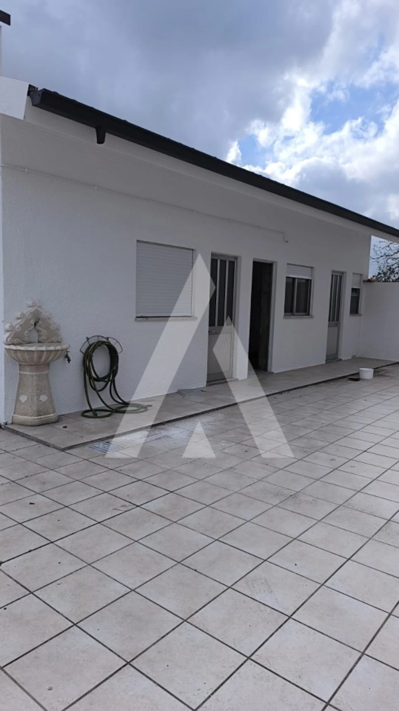 Moradia T4 para Arrendamento em Requeixo, Nossa Senhora de Fátima e Nariz Foto 11