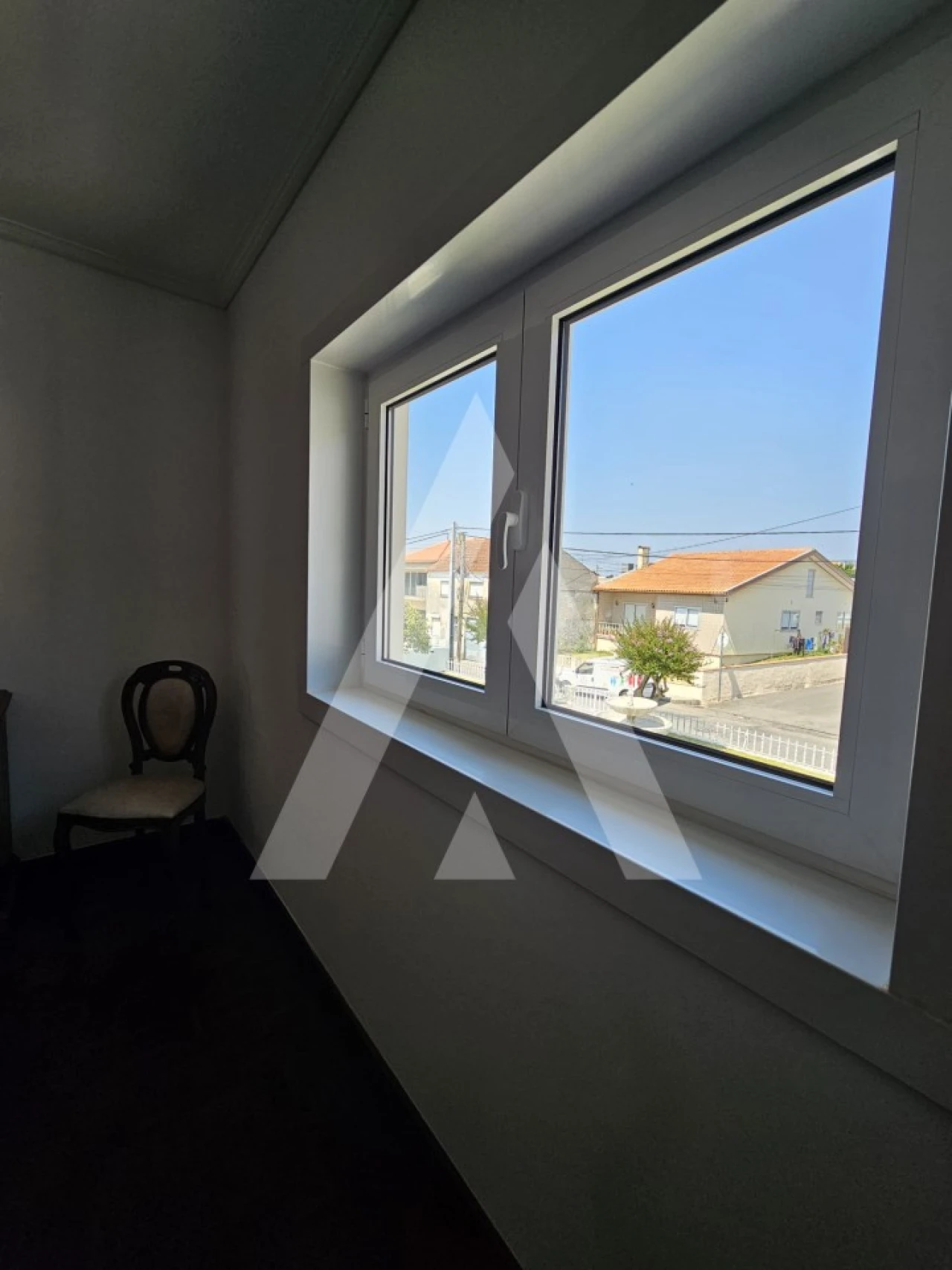 Moradia T4 para Arrendamento em Requeixo, Nossa Senhora de Fátima e Nariz Foto 28