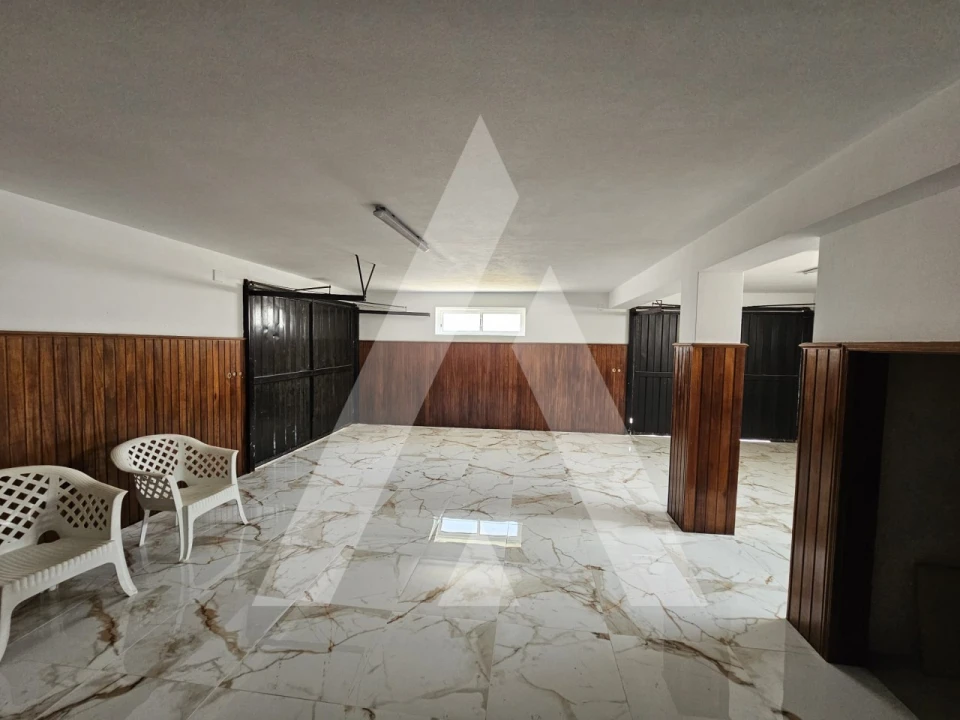 Moradia T4 para Arrendamento em Requeixo, Nossa Senhora de Fátima e Nariz Foto 54