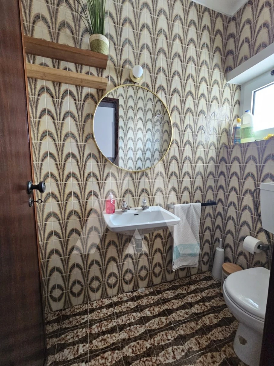 Moradia T4 para Arrendamento em Requeixo, Nossa Senhora de Fátima e Nariz Foto 40