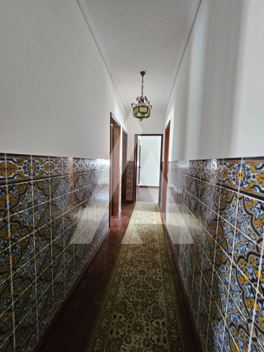 Moradia T4 para Arrendamento em Requeixo, Nossa Senhora de Fátima e Nariz Foto 44