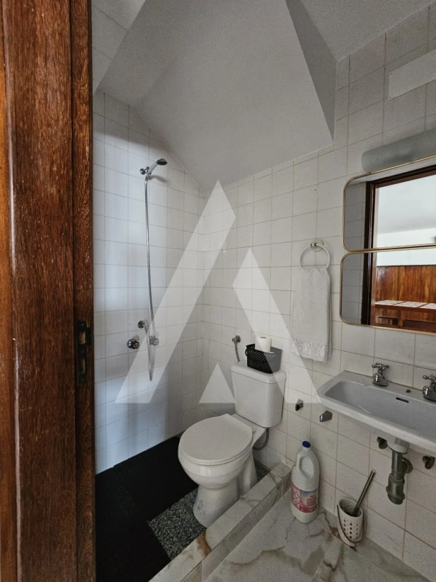 Moradia T4 para Arrendamento em Requeixo, Nossa Senhora de Fátima e Nariz Foto 52