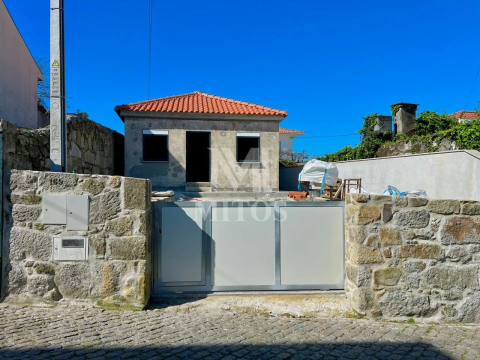 Moradia T1 para Venda em Darque Foto 8