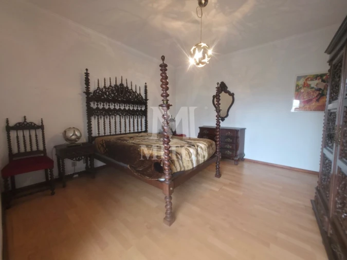 Moradia T4 para Venda em Darque Foto 17