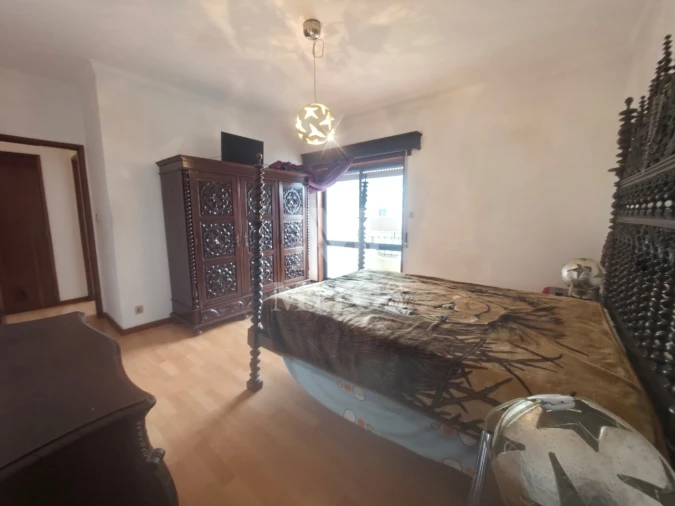 Moradia T4 para Venda em Darque Foto 15