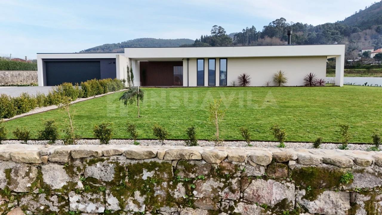 Moradia T3 para Venda em Reboreda e Nogueira Foto 1