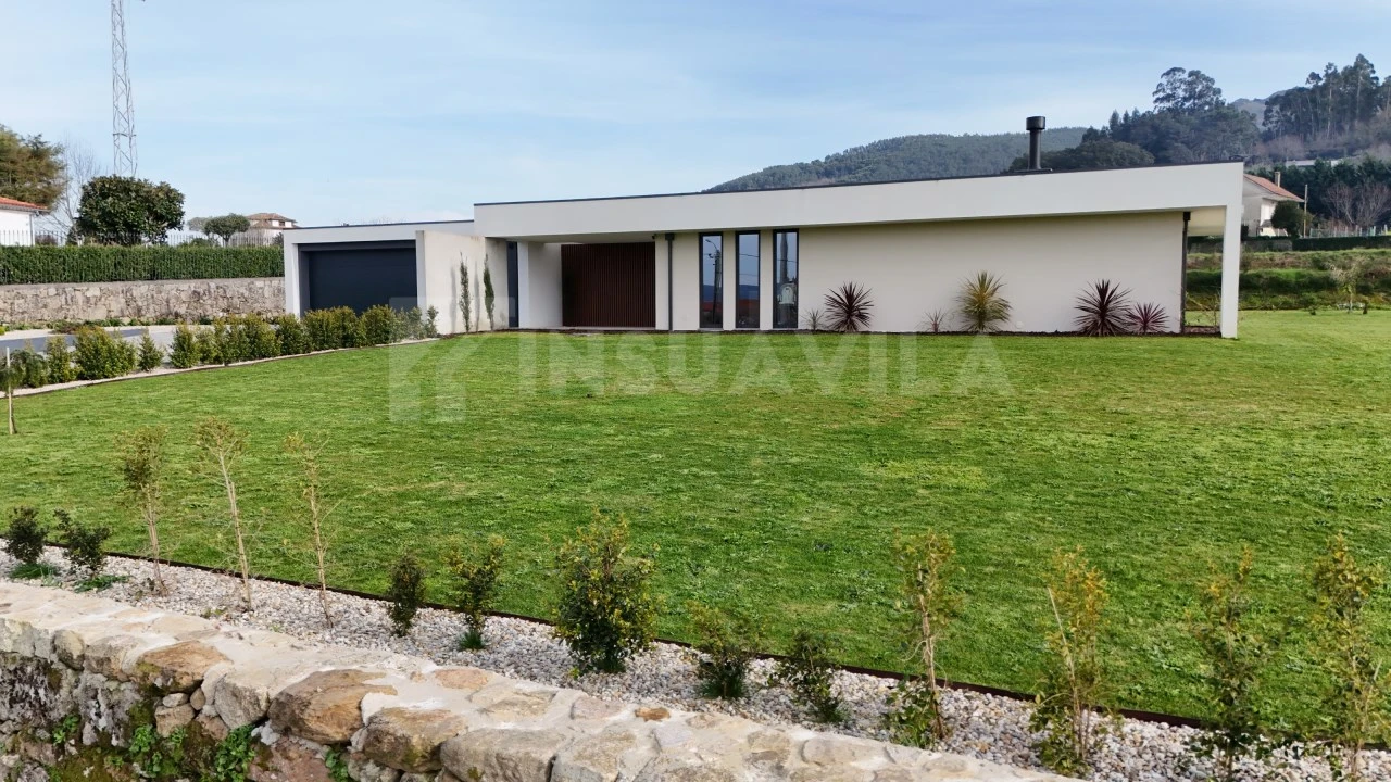 Moradia T3 para Venda em Reboreda e Nogueira Foto 37