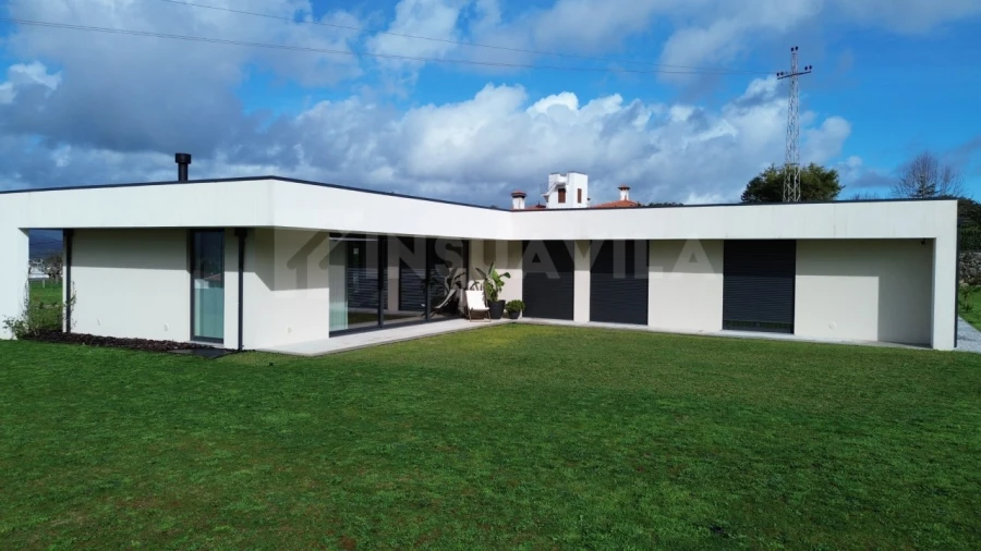 Moradia T3 para Venda em Reboreda e Nogueira Foto 31