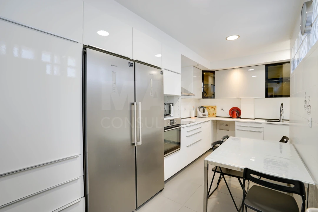 Apartamento T2 para Venda em Penha de França Foto 9