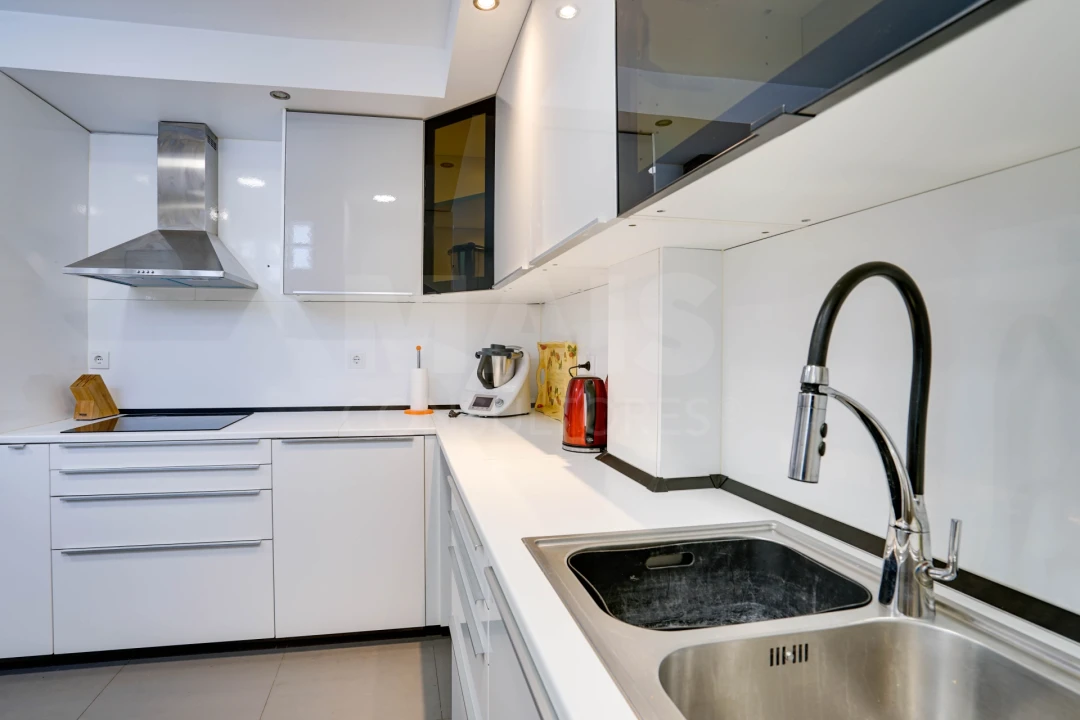 Apartamento T2 para Venda em Penha de França Foto 12