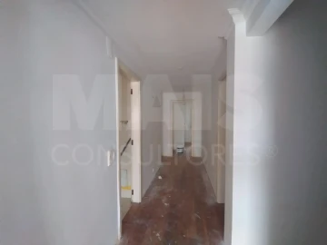 Moradia T3 para Venda em Rio de Mouro