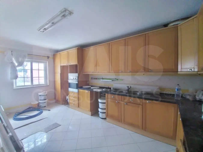 Moradia T3 para Venda em Rio de Mouro Foto 4