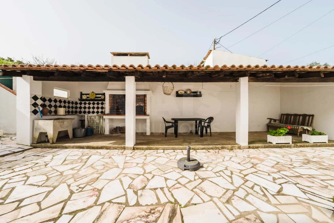 Moradia T4 para Venda em Lourinhã e Atalaia Foto 8