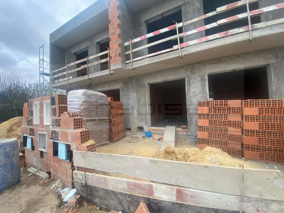 Moradia T4 para Venda em Fernao Ferro Foto 5