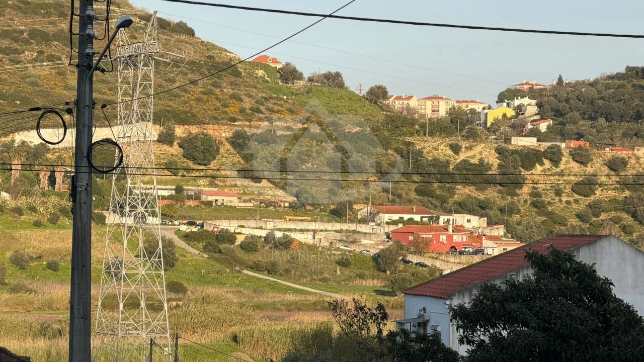 Armazém para Venda em Camarate, Unhos e Apelação Foto 11