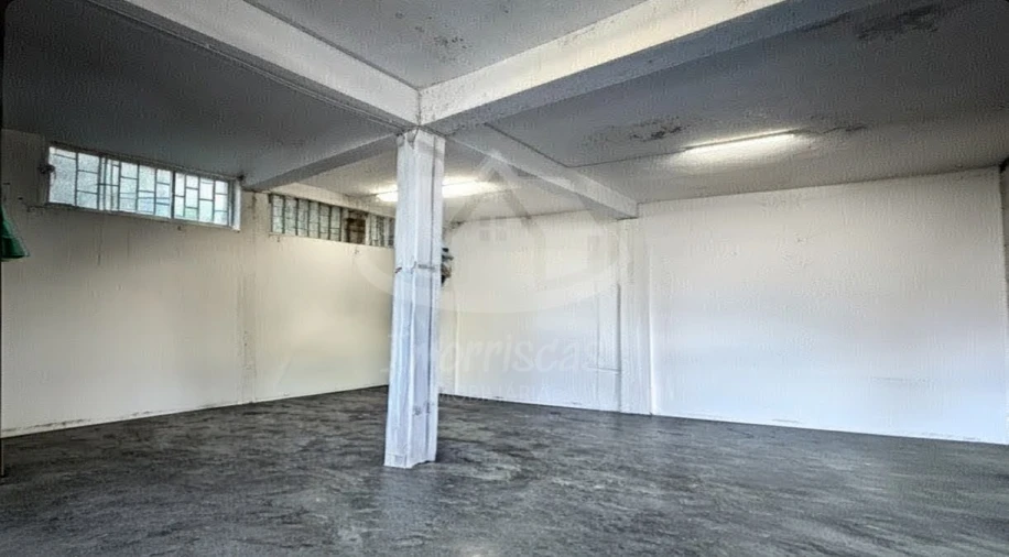 Armazém para Venda em Camarate, Unhos e Apelação Foto 4