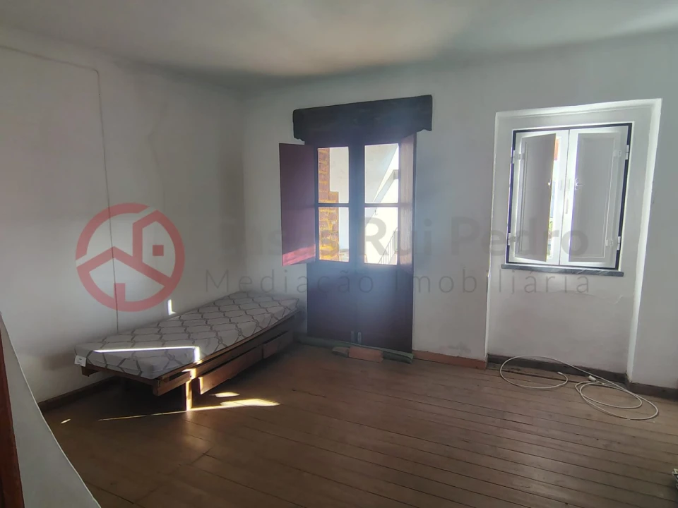 Moradia T5 para Venda em Torrão Foto 17