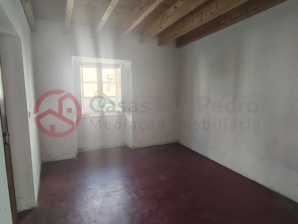 Moradia T5 para Venda em Torrão Foto 37