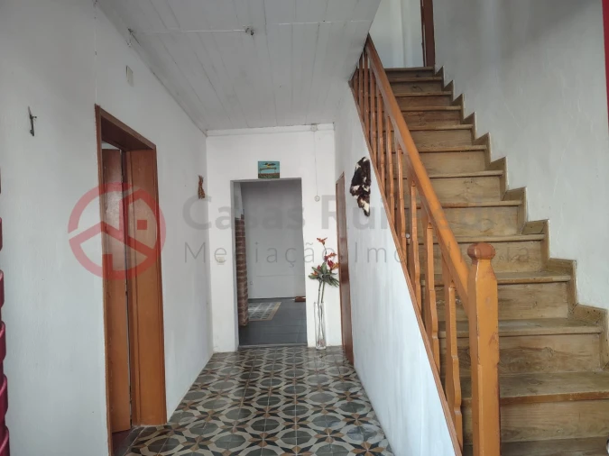 Moradia T5 para Venda em Torrão Foto 3