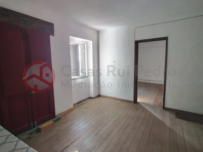 Moradia T5 para Venda em Torrão Foto 26