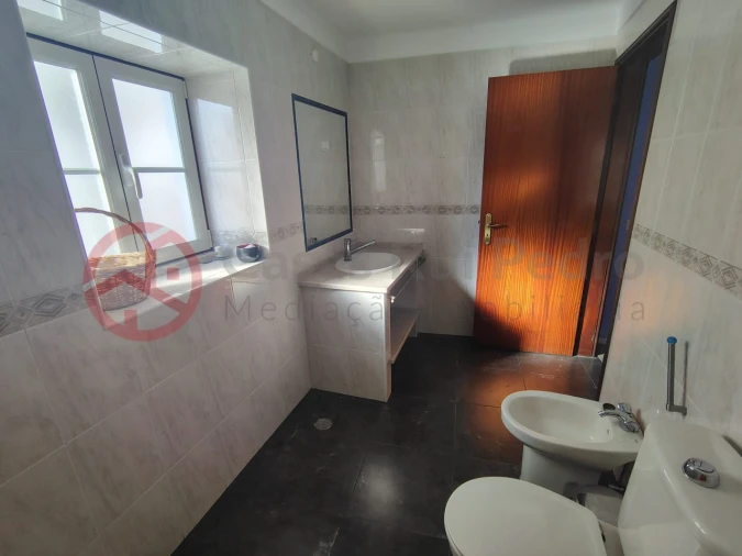 Moradia T5 para Venda em Torrão Foto 32