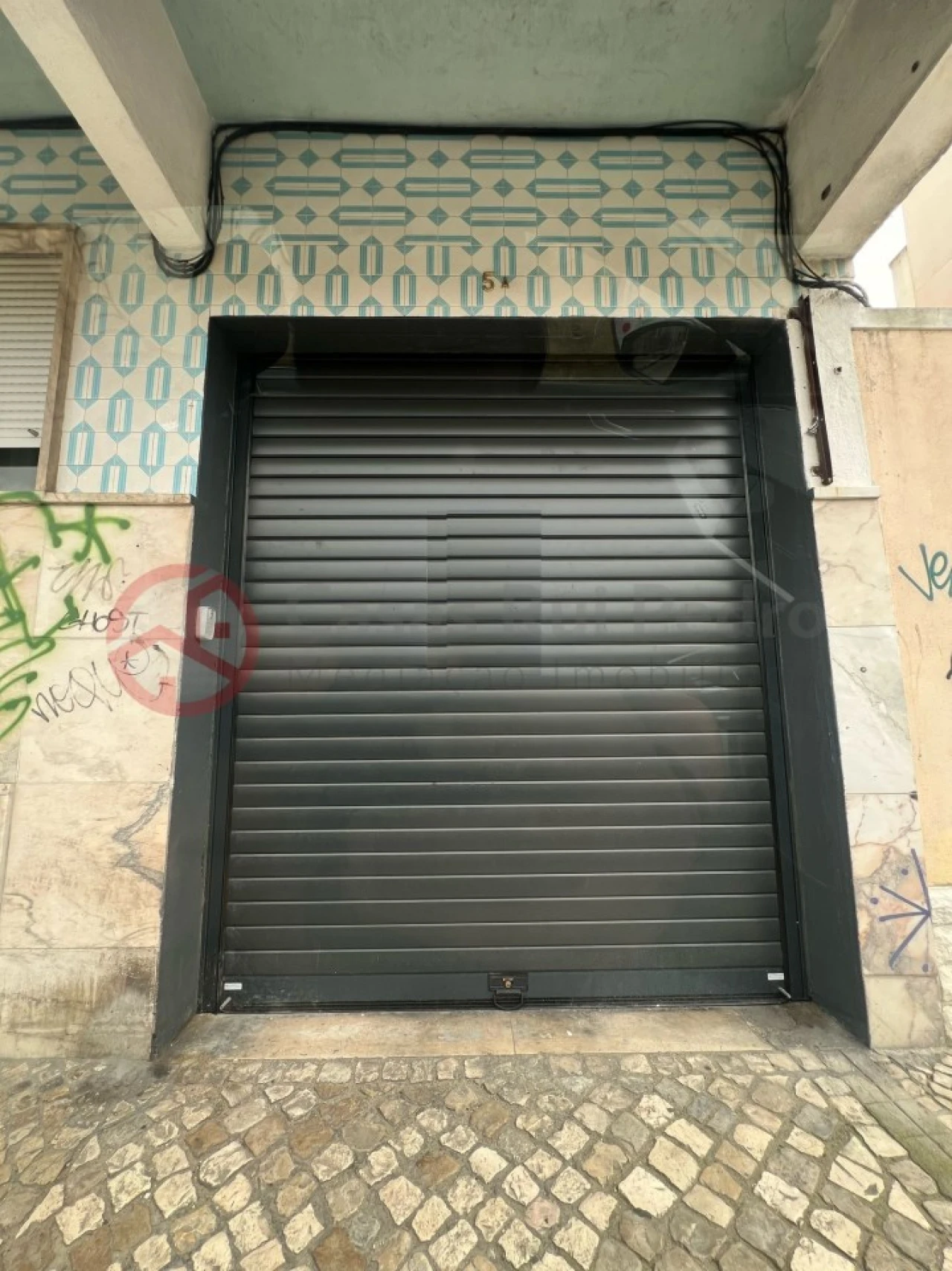 Garagem para Venda em Almada, Cova da Piedade, Pragal e Cacilhas Foto 16