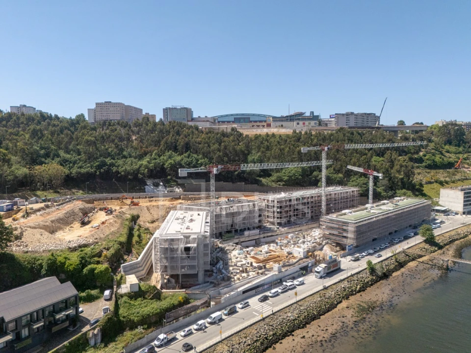 Apartamento T2 para Venda em Santa Marinha e São Pedro da Afurada Foto 27