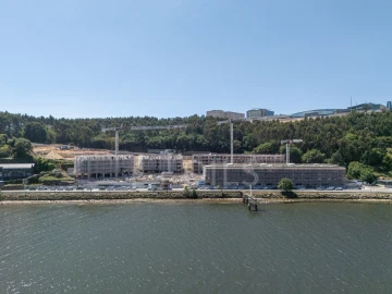 Apartamento T2 para Venda em Santa Marinha e São Pedro da Afurada