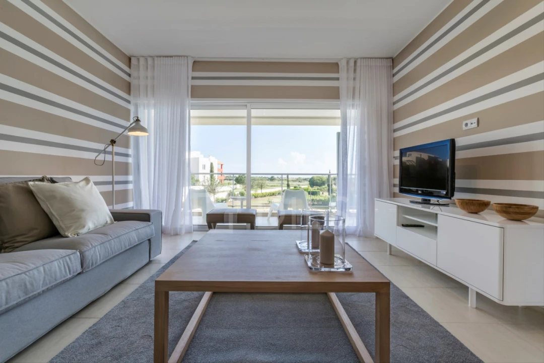 Apartamento T1 para Venda em Quarteira Foto 32