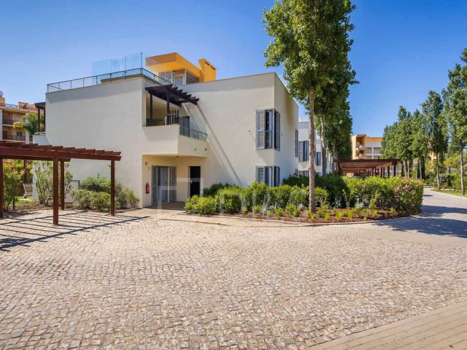 Apartamento T1 para Venda em Quarteira Foto 85