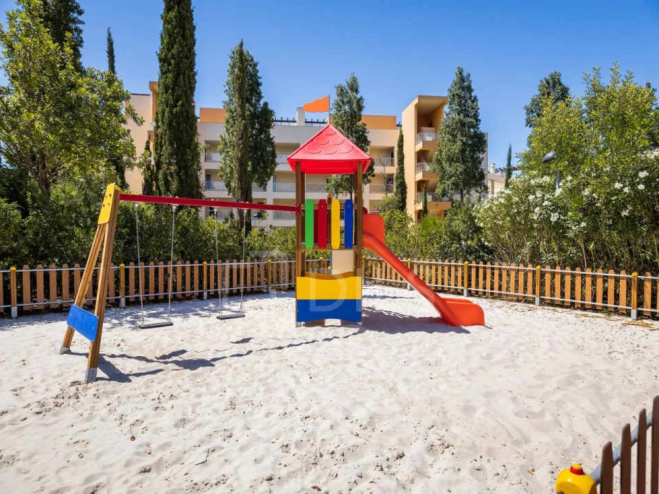 Apartamento T1 para Venda em Quarteira Foto 89