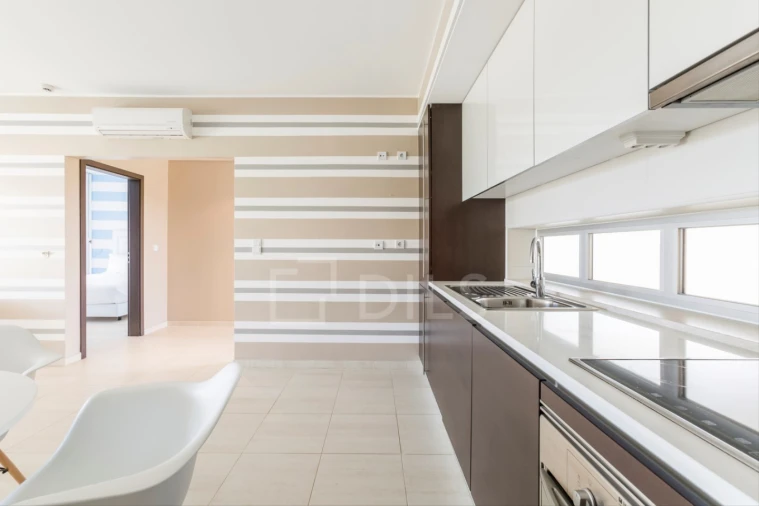 Apartamento T1 para Venda em Quarteira Foto 17