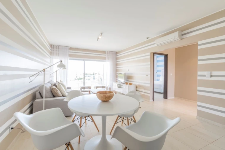 Apartamento T1 para Venda em Quarteira Foto 23