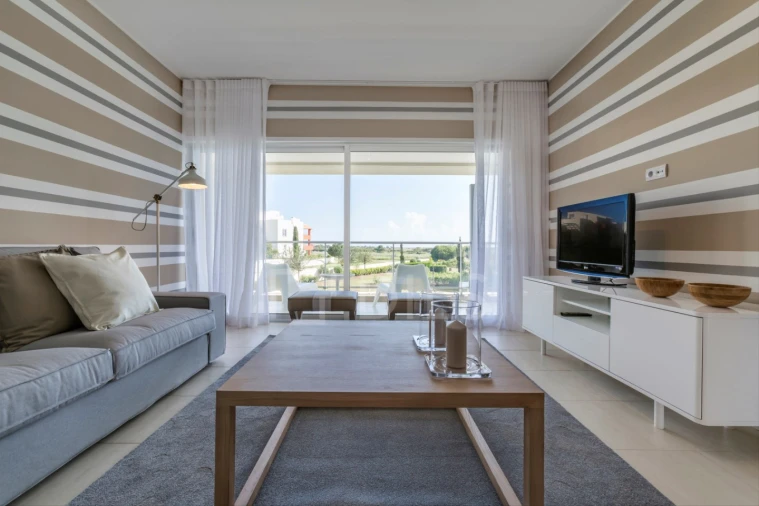 Apartamento T1 para Venda em Quarteira Foto 32