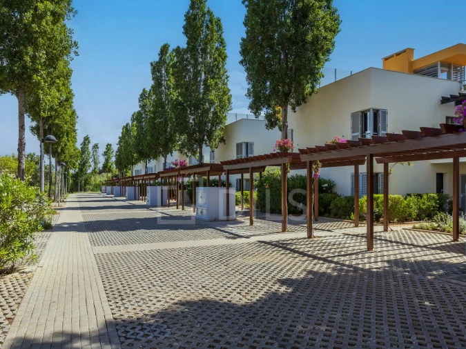 Apartamento T1 para Venda em Quarteira Foto 82