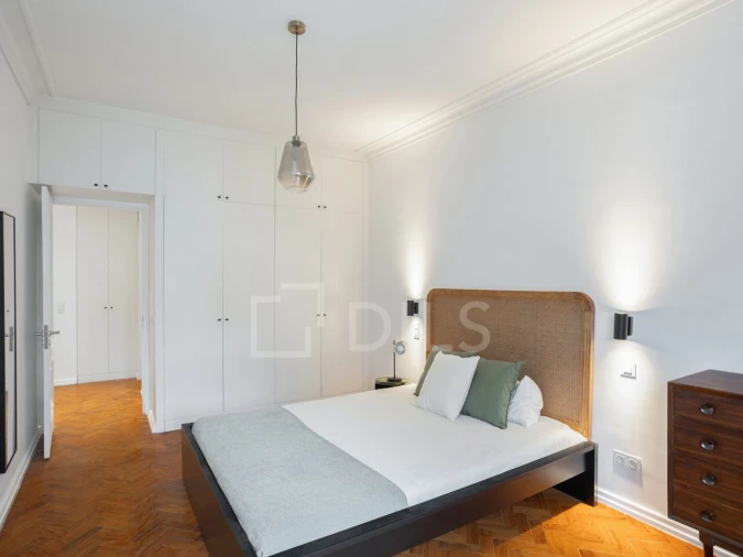 Apartamento T4 para Arrendamento em Avenidas Novas Foto 9