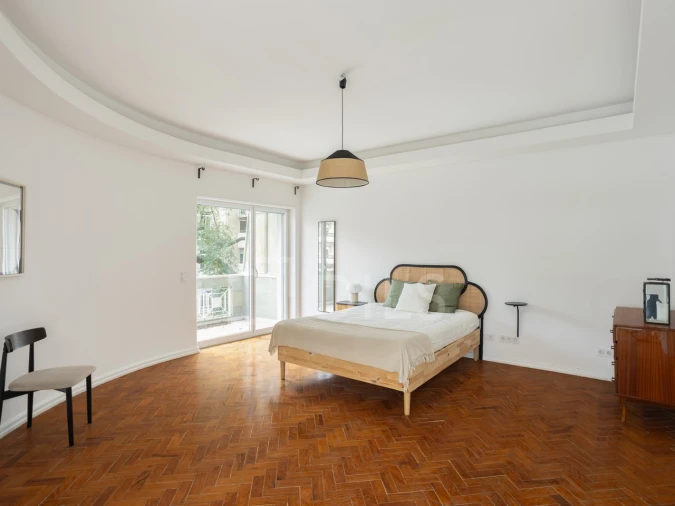 Apartamento T4 para Arrendamento em Avenidas Novas Foto 10