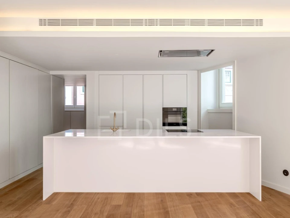 Apartamento T2 para Venda em Campo de Ourique Foto 10