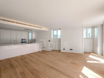 Apartamento T2 para Venda em Campo de Ourique
