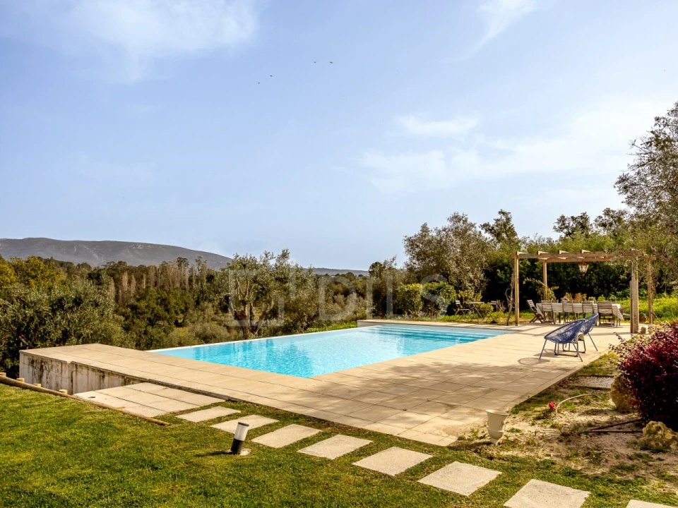 Quinta T9 para Venda em Azeitão (São Lourenço e São Simão) Foto 2