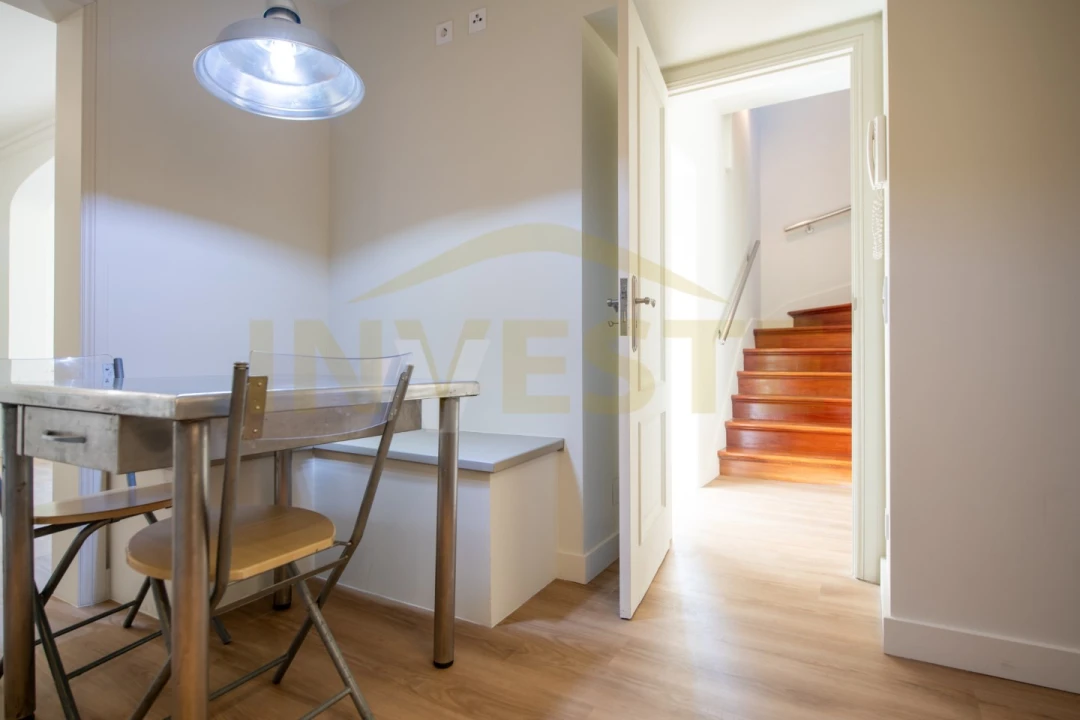 Moradia T3 para Venda em Alcabideche Foto 16