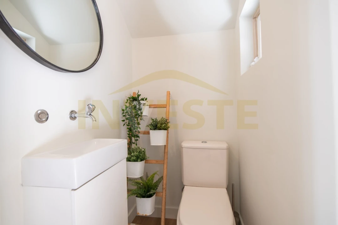 Moradia T3 para Venda em Alcabideche Foto 17