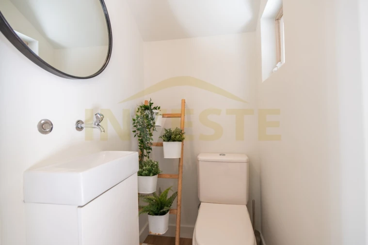 Moradia T3 para Venda em Alcabideche Foto 17